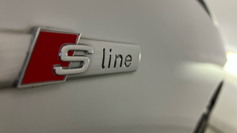 Audi A4 40 TFSI 204 Black Edition 4dr S Tronic Petrol Saloon